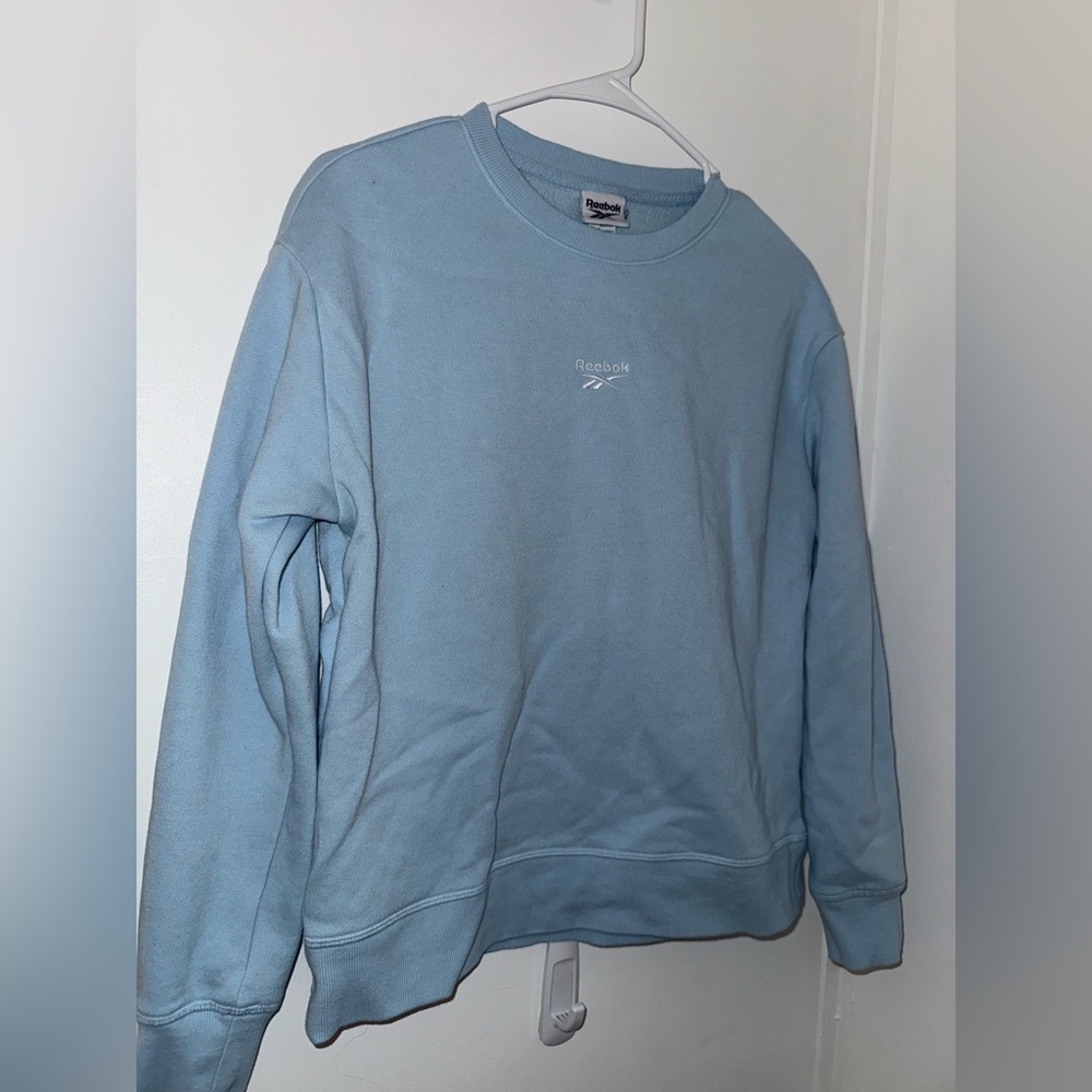 reebok light baby blue pullover sweatshirt top